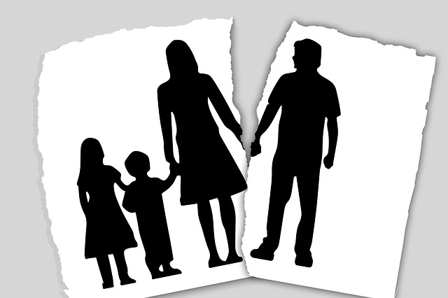 Les implications politiques des lois de divorce