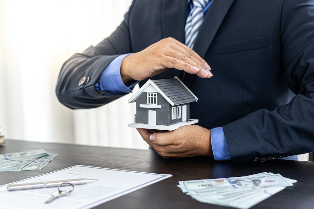 Résiliation en cours d'année des contrats d'assurance : comment s'y prendre ?